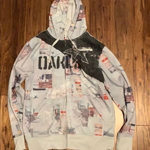 Oakley men’s zip up sweatshirt